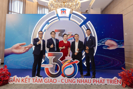 CƠ KH&Iacute; MIỀN NAM THAM DỰ V&Agrave; CH&Uacute;C MỪNG KỶ NIỆM 30 NĂM TH&Agrave;NH LẬP C&Ocirc;NG TY TNHH H&Ugrave;NG T&Acirc;M