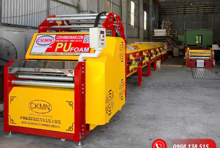 Cơ Khí Miền Nam bàn giao  dây chuyền Tôn Xốp công nghệ mới