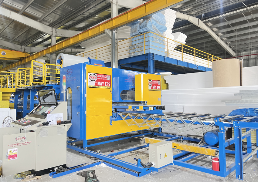 D&Acirc;Y CHUYỀN SẢN XUẤT PANEL EPS